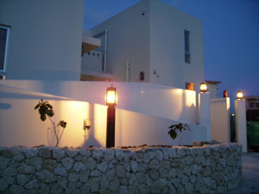 Casa Di Bravo Hotel Miyakojima  Exterior photo